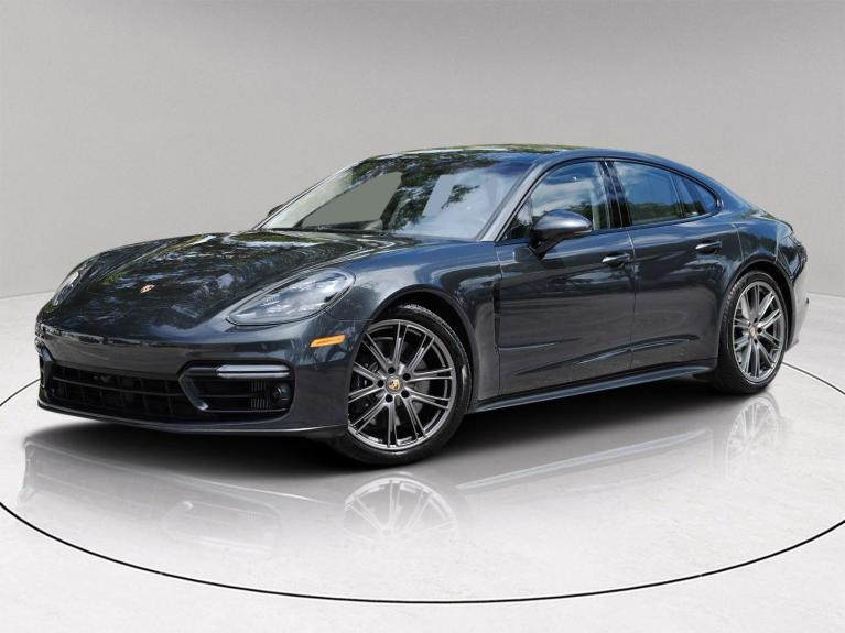 2023 Porsche Panamera GTS